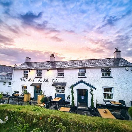 Halfway House Inn 韦德布里奇 外观 照片