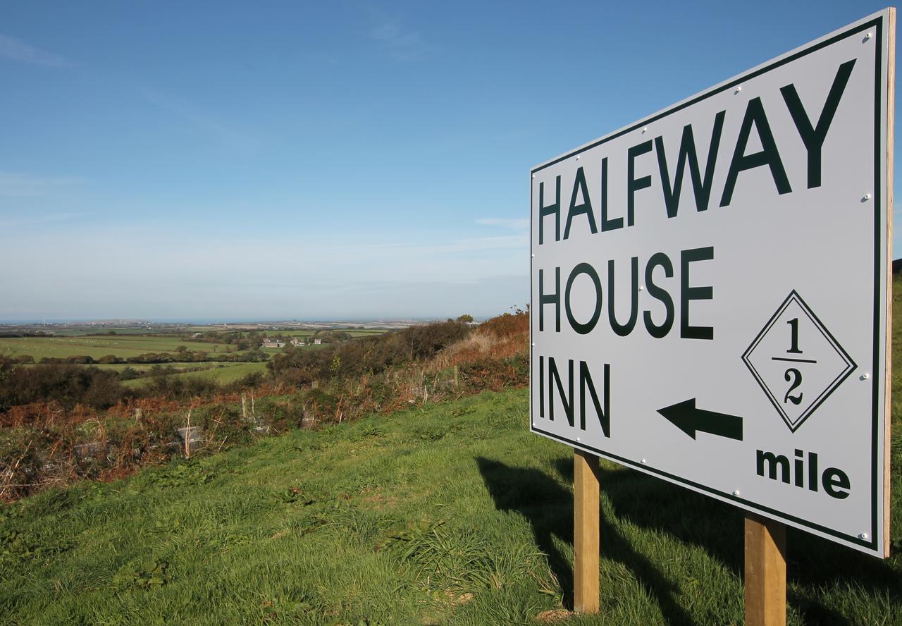 Halfway House Inn 韦德布里奇 外观 照片